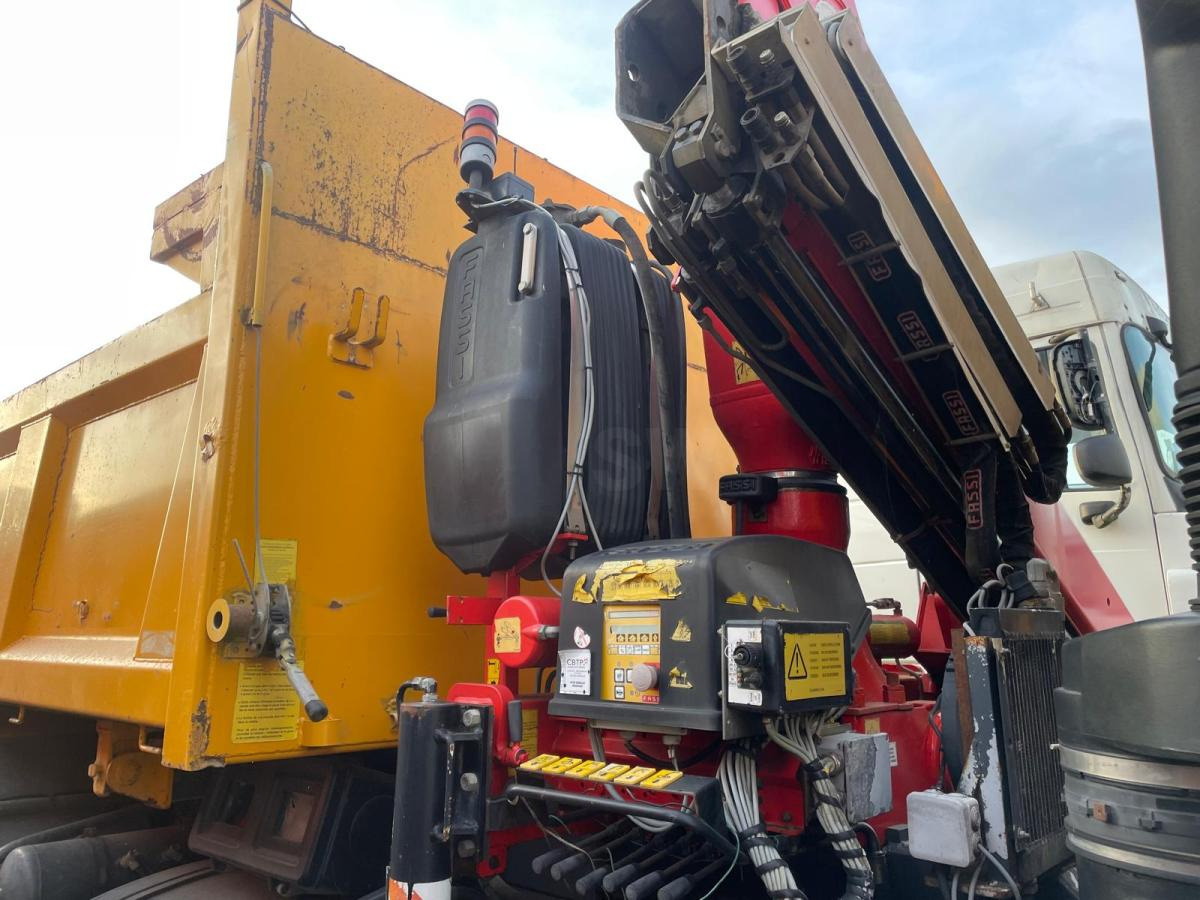 Renault Kerax 370 DCI - Φορτηγό ανατρεπόμενο: φωτογραφία 3 Renault Kerax 370 DCI - Φορτηγό ανατρεπόμενο: φωτογραφία 3