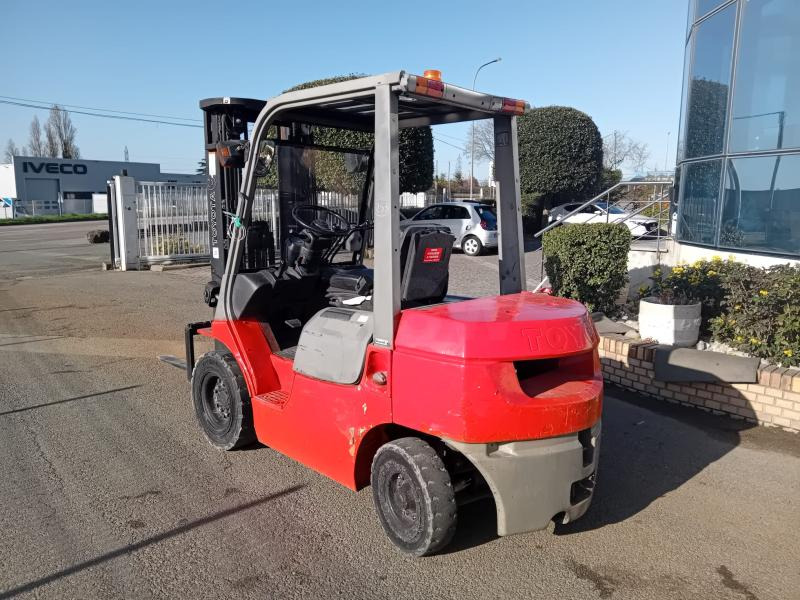 Toyota FD25 - Πετρελαιοκίνητο περονοφόρο: φωτογραφία 3 Toyota FD25 - Πετρελαιοκίνητο περονοφόρο: φωτογραφία 3