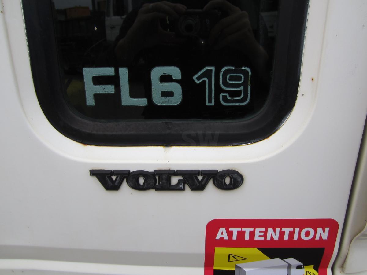 Volvo FL6 19 - Φορτηγό φόρτωσης γάντζου: φωτογραφία 3 Volvo FL6 19 - Φορτηγό φόρτωσης γάντζου: φωτογραφία 3