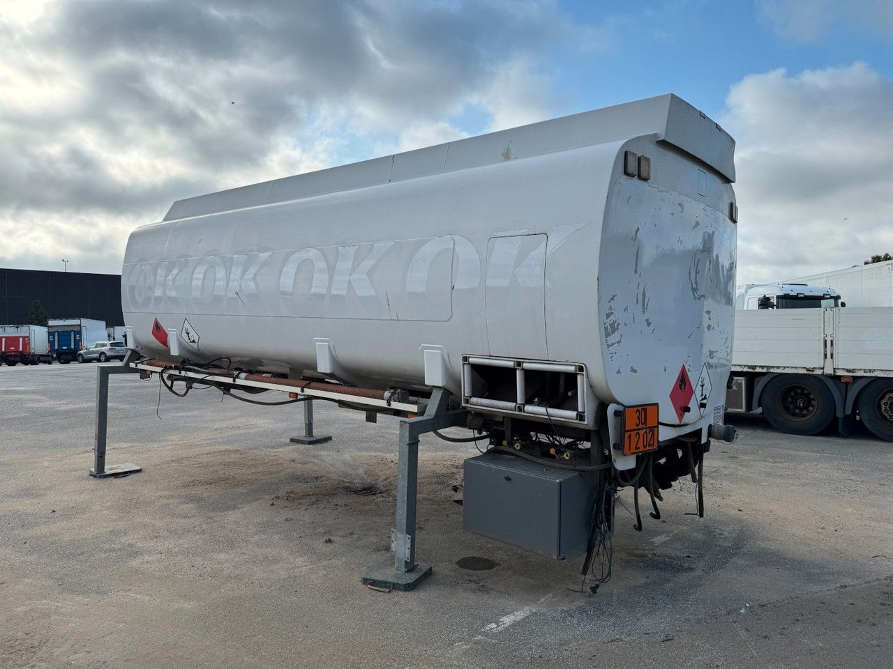 HMK Bilcon 23.800 L ADR Tank - Φορτηγό βυτιοφόρο: φωτογραφία 4 HMK Bilcon 23.800 L ADR Tank - Φορτηγό βυτιοφόρο: φωτογραφία 4
