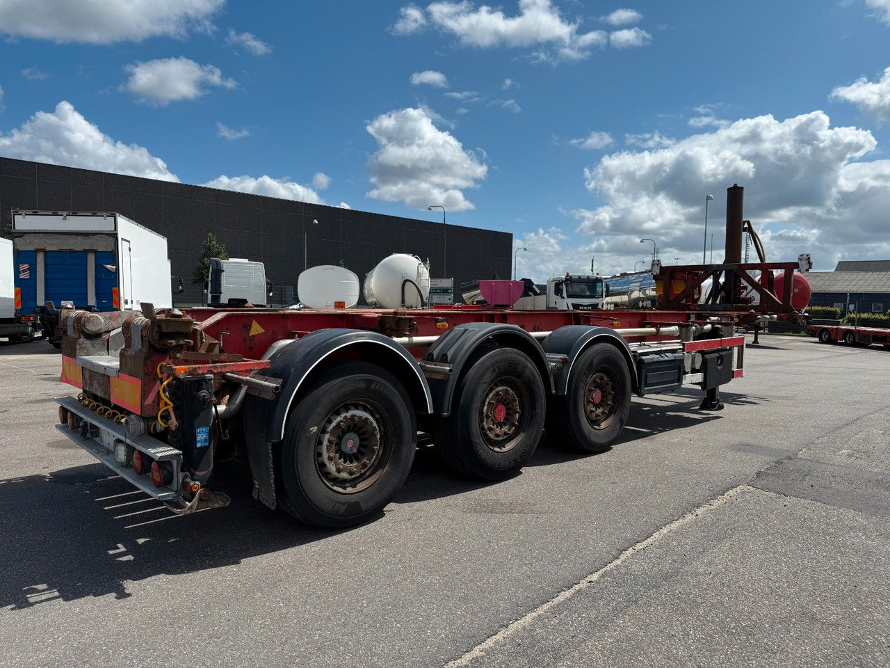 Lag 3 Axle 30" Container Tipper Chassis Lag 3 Axle 30" Container Tipper Chassis - Επικαθήμενο ανατρεπόμενο: φωτογραφία 3 Lag 3 Axle 30" Container Tipper Chassis Lag 3 Axle 30" Container Tipper Chassis - Επικαθήμενο ανατρεπόμενο: φωτογραφία 3