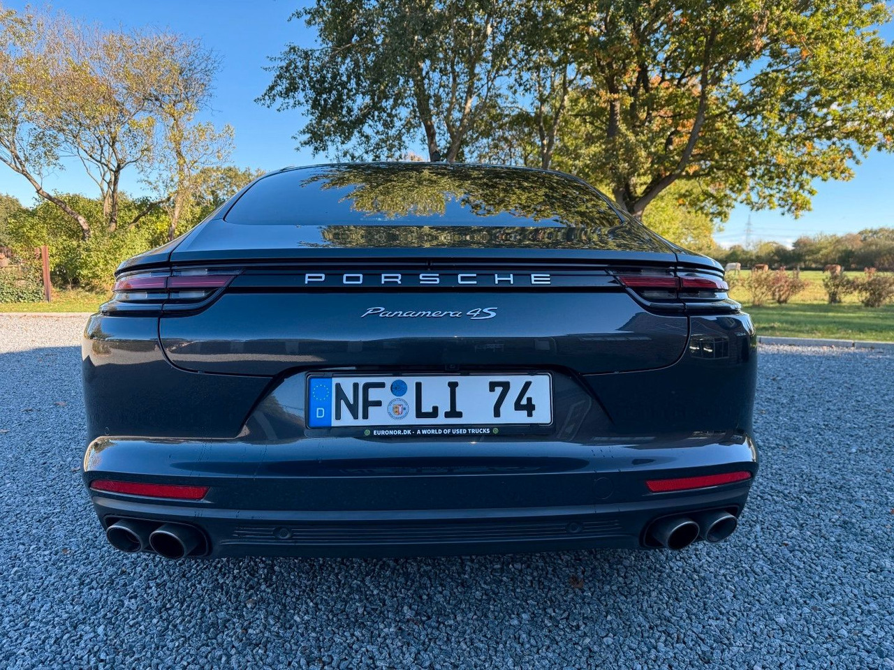 Porsche Panamera 4 S Diesel, LED, Panorama, Luftfahrwerk - Λιμουζίνα/ Sedan: φωτογραφία 5 Porsche Panamera 4 S Diesel, LED, Panorama, Luftfahrwerk - Λιμουζίνα/ Sedan: φωτογραφία 5