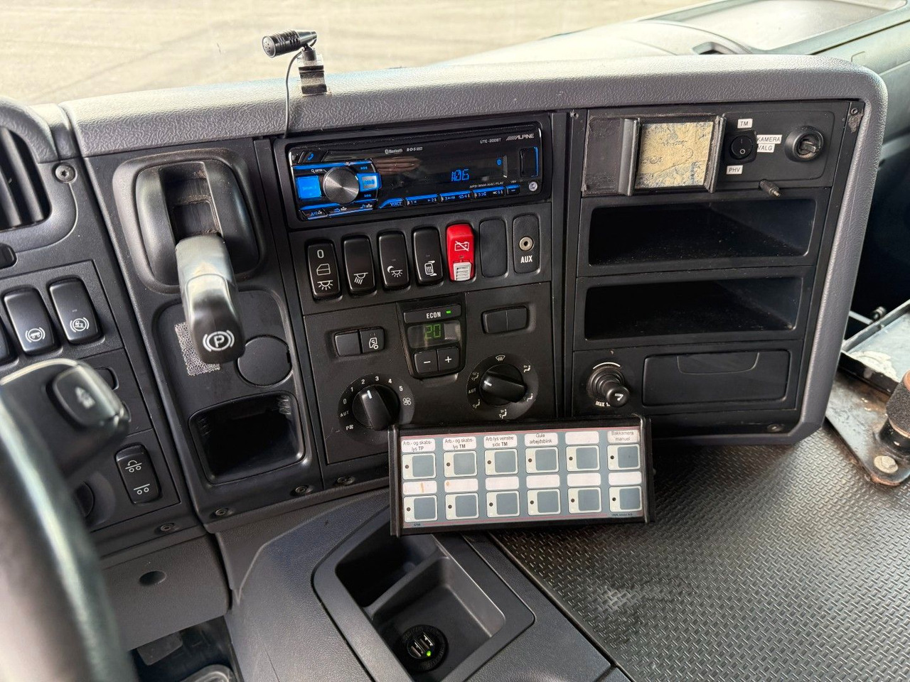 Φορτηγό βυτιοφόρο Scania P400 8x2*6 HMK Bilcon 24.000 l. ADR Euro 5: φωτογραφία 15