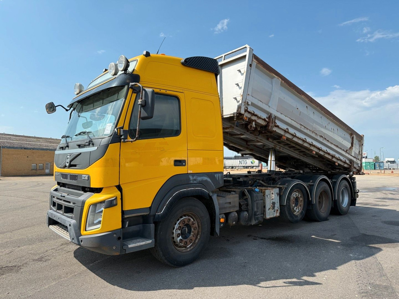 Volvo FMX500 8x4/4 Steel tipper Volvo FMX500 8x4/4 Steel tipper / Kipper - Φορτηγό ανατρεπόμενο: φωτογραφία 1 Volvo FMX500 8x4/4 Steel tipper Volvo FMX500 8x4/4 Steel tipper / Kipper - Φορτηγό ανατρεπόμενο: φωτογραφία 1