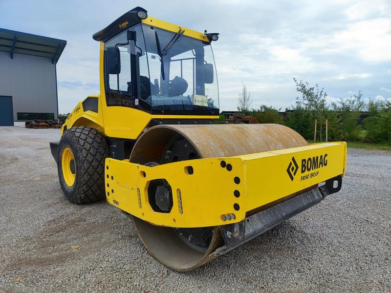 Bomag BW 213 D-5 - Οδοστρωτήρες: φωτογραφία 3 Bomag BW 213 D-5 - Οδοστρωτήρες: φωτογραφία 3