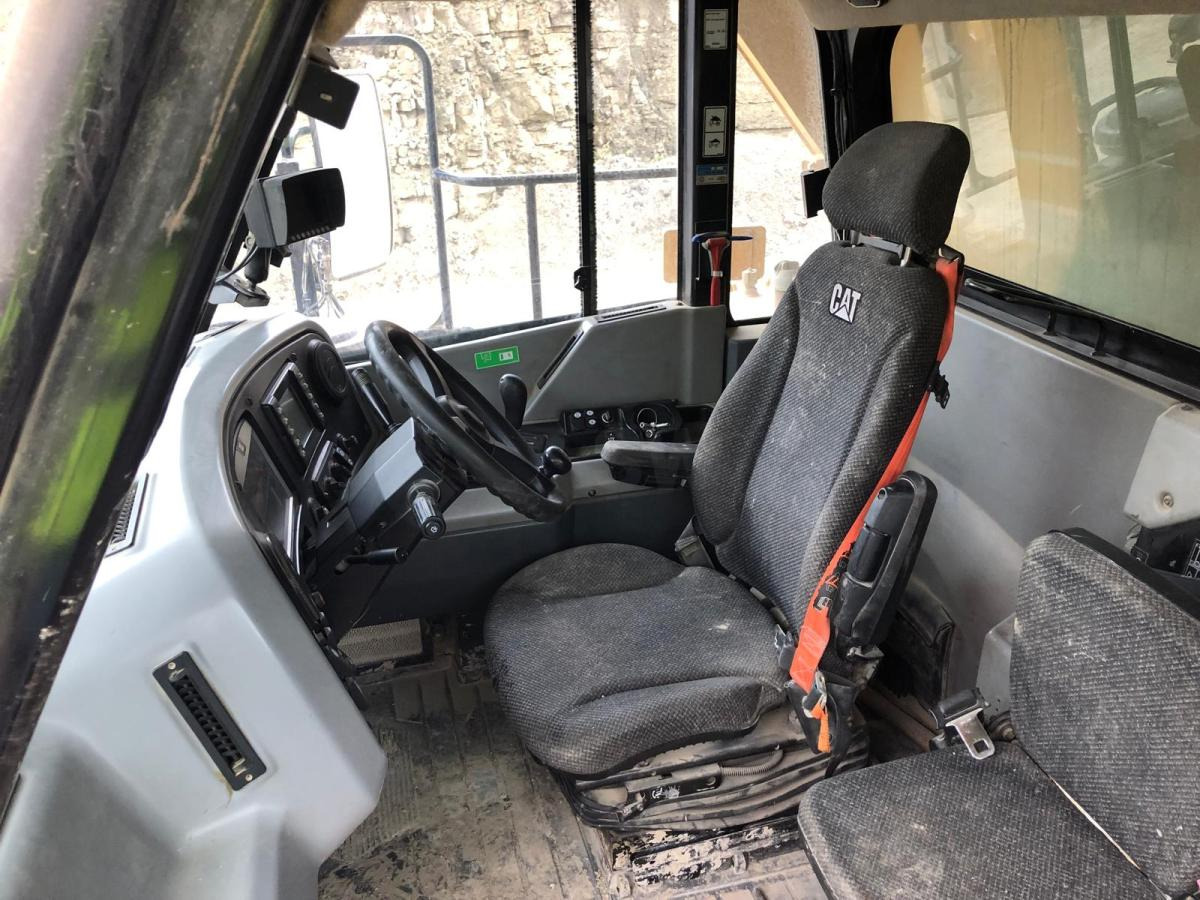 Caterpillar 770G - Ανατρεπόμενο όχημα μεταφοράς λατομικών υλικών: φωτογραφία 5 Caterpillar 770G - Ανατρεπόμενο όχημα μεταφοράς λατομικών υλικών: φωτογραφία 5