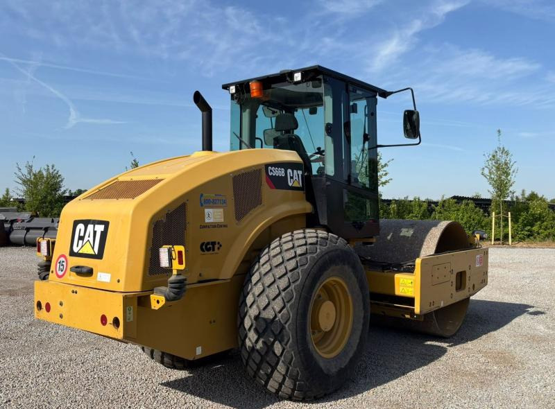 Caterpillar CS66B - Οδοστρωτήρες: φωτογραφία 4 Caterpillar CS66B - Οδοστρωτήρες: φωτογραφία 4
