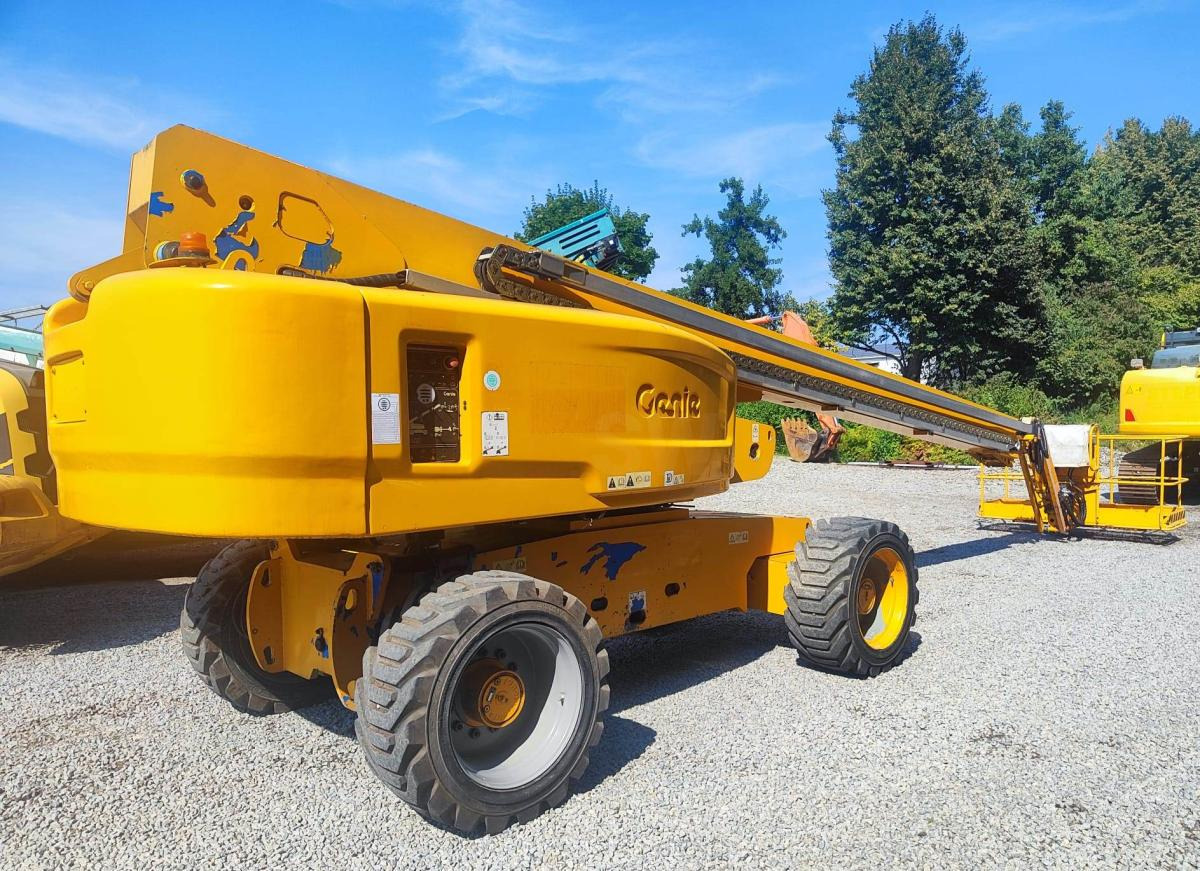 Genie S-85 - Κάθετος ανελκυστήρας με κατάρτι: φωτογραφία 4 Genie S-85 - Κάθετος ανελκυστήρας με κατάρτι: φωτογραφία 4