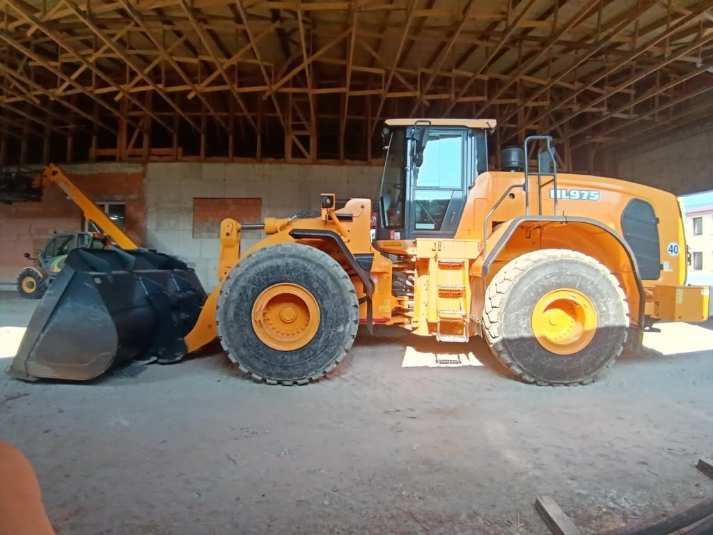 Hyundai HL975 - Ελαστιχοφόρος φορτωτής: φωτογραφία 1 Hyundai HL975 - Ελαστιχοφόρος φορτωτής: φωτογραφία 1