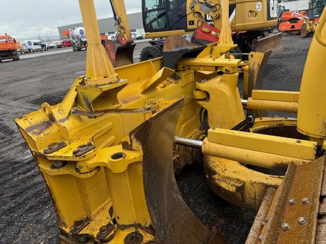Komatsu D61PX-24 - Μπουλντόζα: φωτογραφία 5 Komatsu D61PX-24 - Μπουλντόζα: φωτογραφία 5