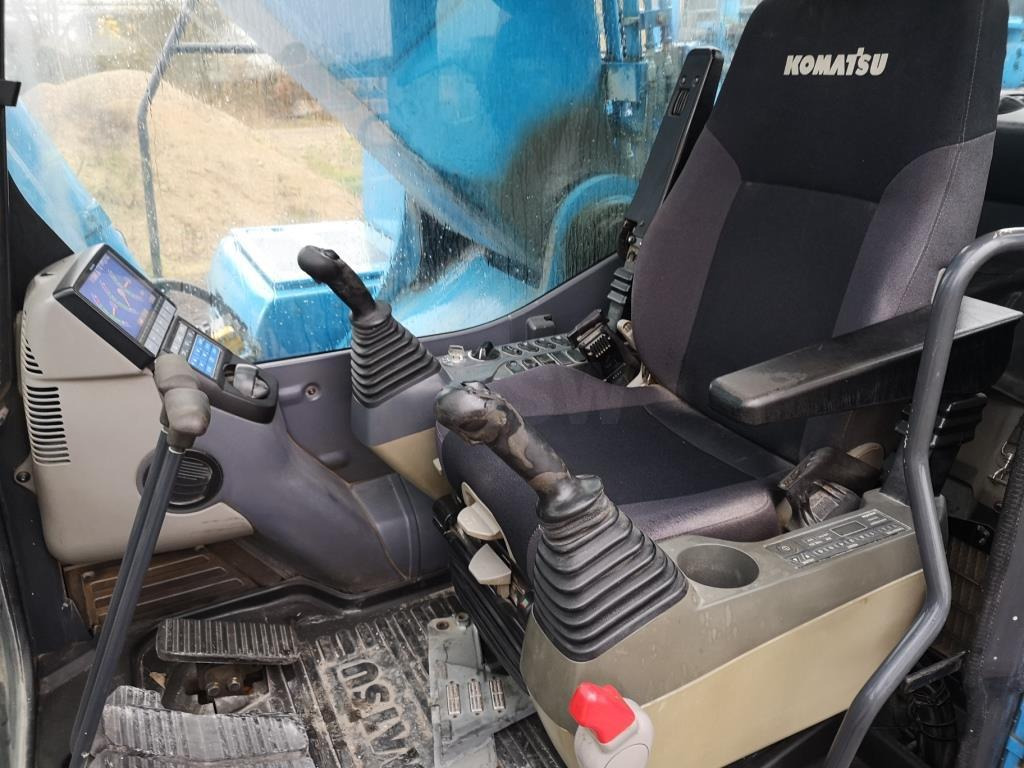 Komatsu PC490LC-10 - Ερπυστριοφόρος εκσκαφέας: φωτογραφία 5 Komatsu PC490LC-10 - Ερπυστριοφόρος εκσκαφέας: φωτογραφία 5