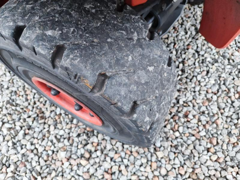 Πετρελαιοκίνητο περονοφόρο Linde H35D: φωτογραφία 8 Πετρελαιοκίνητο περονοφόρο Linde H35D: φωτογραφία 8