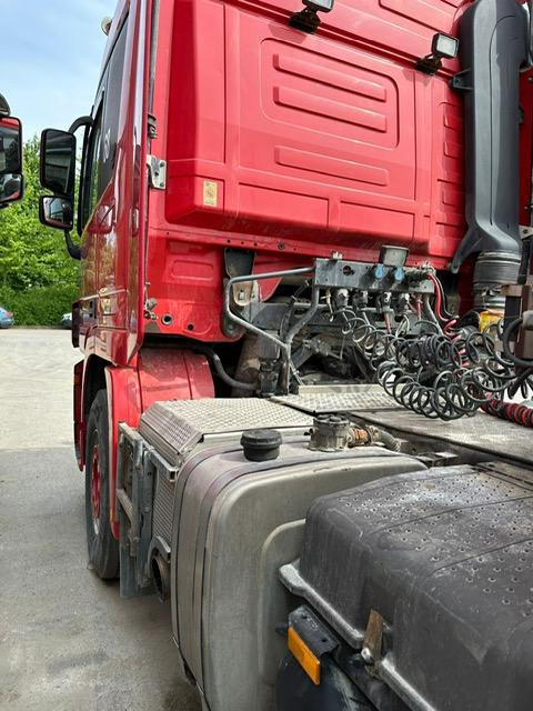 Mercedes Actros 3355 - Τράκτορας: φωτογραφία 5 Mercedes Actros 3355 - Τράκτορας: φωτογραφία 5