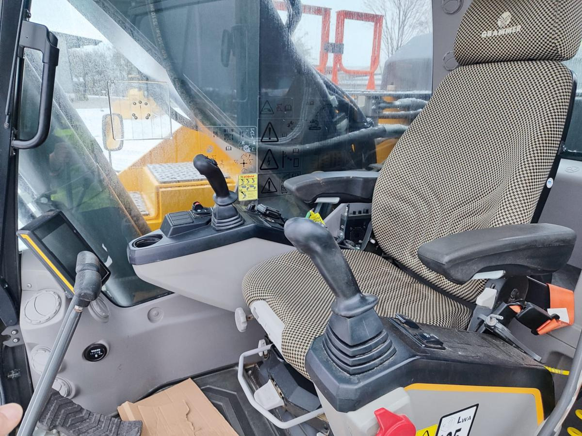 Volvo EC380ENL - Ερπυστριοφόρος εκσκαφέας: φωτογραφία 5 Volvo EC380ENL - Ερπυστριοφόρος εκσκαφέας: φωτογραφία 5