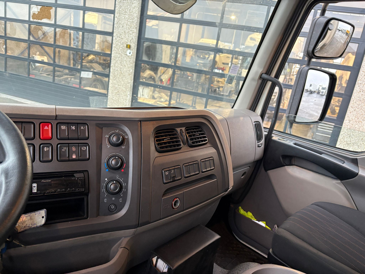 Μίσθωση DAF LF 230 FA DAF LF 230 FA: φωτογραφία 8