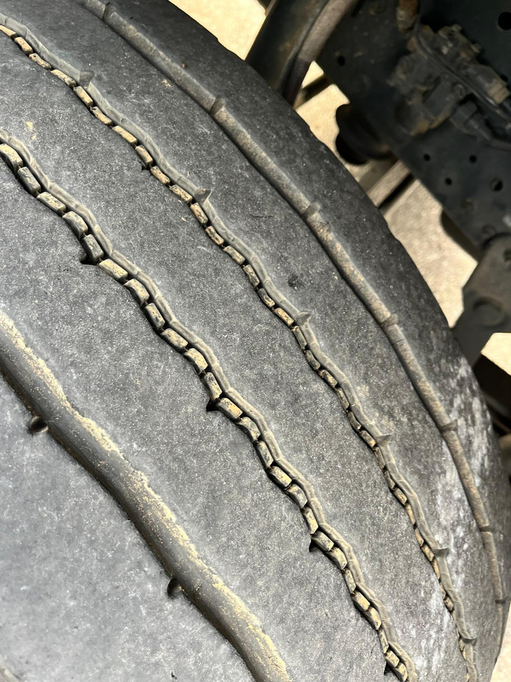 Φορτηγό με ανοιχτή καρότσα Iveco Eurotrakker 260E36: φωτογραφία 7