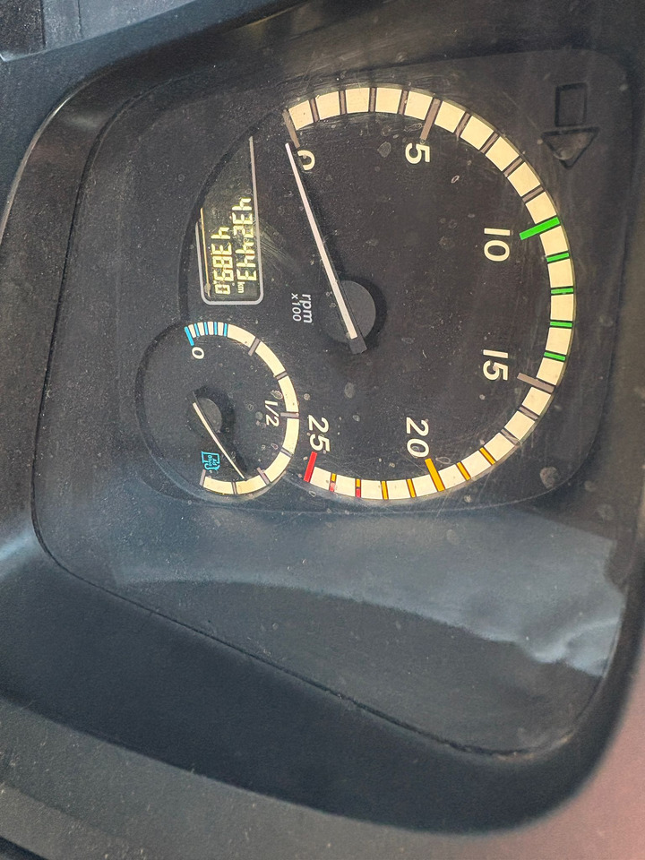 Mercedes Arocs 3240 - Φορτηγό με ανοιχτή καρότσα: φωτογραφία 5 Mercedes Arocs 3240 - Φορτηγό με ανοιχτή καρότσα: φωτογραφία 5