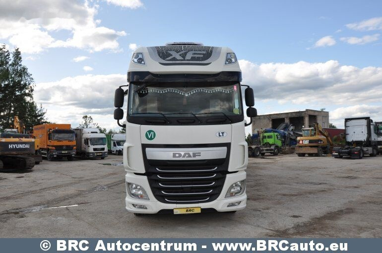 DAF DAF XF XF - Φορτηγό μουσαμάς: φωτογραφία 4 DAF DAF XF XF - Φορτηγό μουσαμάς: φωτογραφία 4