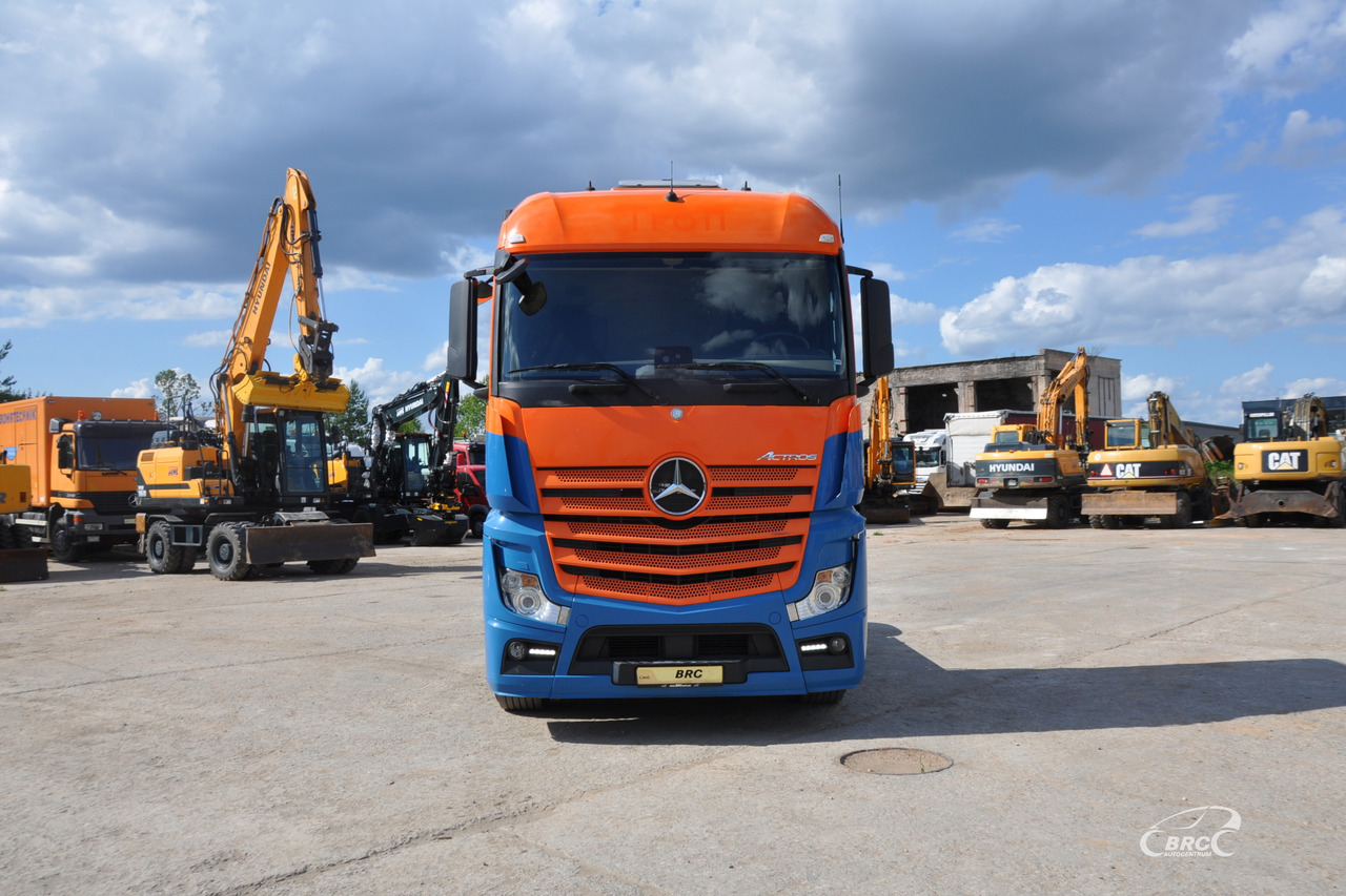 Mercedes-Benz Actros - Τράκτορας: φωτογραφία 3 Mercedes-Benz Actros - Τράκτορας: φωτογραφία 3
