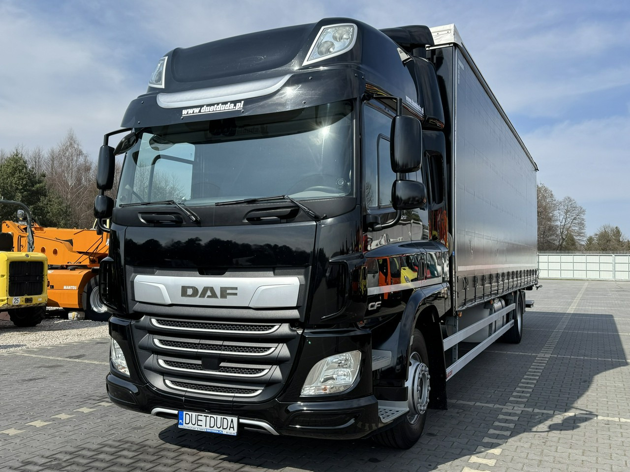 DAF CF 320 E6 Winda Firana Tył Drzwi Dach Zsuwany Długi 9.40m - Φορτηγό μουσαμάς: φωτογραφία 4 DAF CF 320 E6 Winda Firana Tył Drzwi Dach Zsuwany Długi 9.40m - Φορτηγό μουσαμάς: φωτογραφία 4