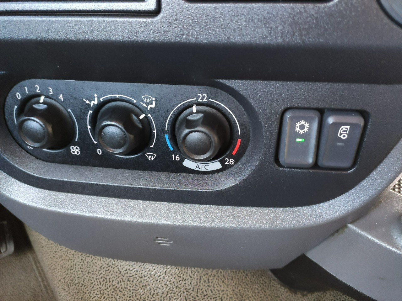 Τράκτορας DAF XF 106.460 Euro 6 LowDeck Mega: φωτογραφία 23