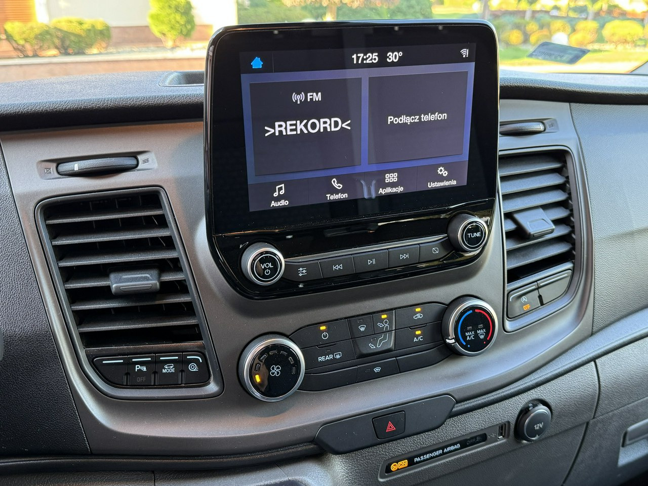 Επιβατικό βαν Ford Transit Custom: φωτογραφία 24