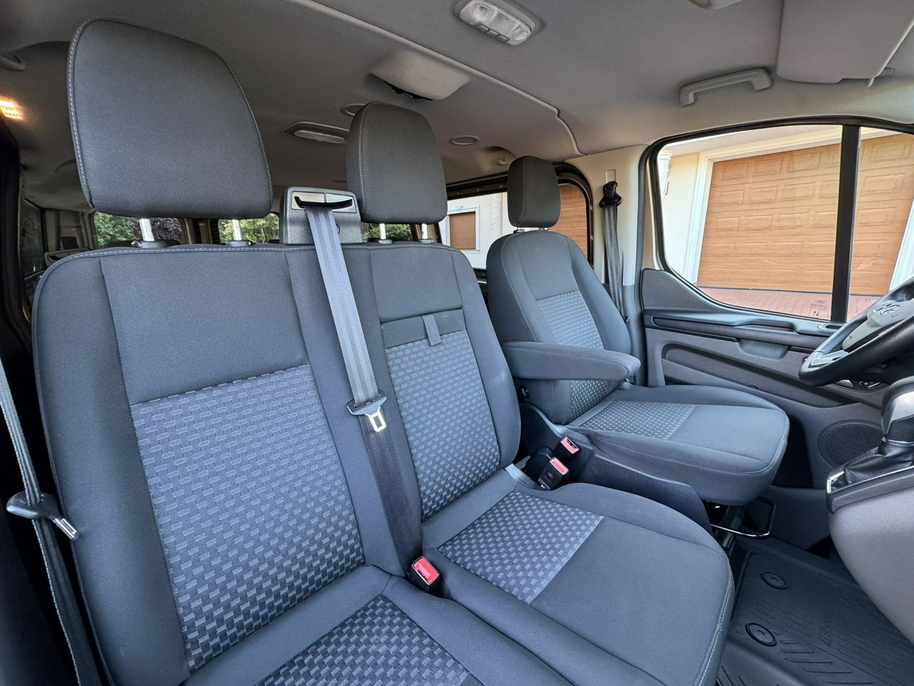 Επιβατικό βαν Ford Transit Custom: φωτογραφία 40