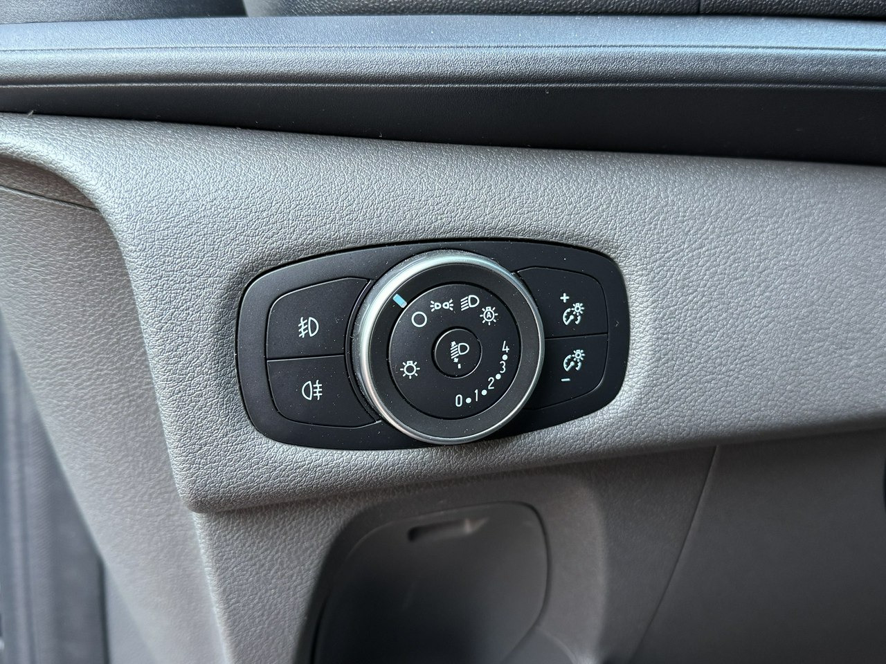 Επιβατικό βαν Ford Transit Custom: φωτογραφία 20