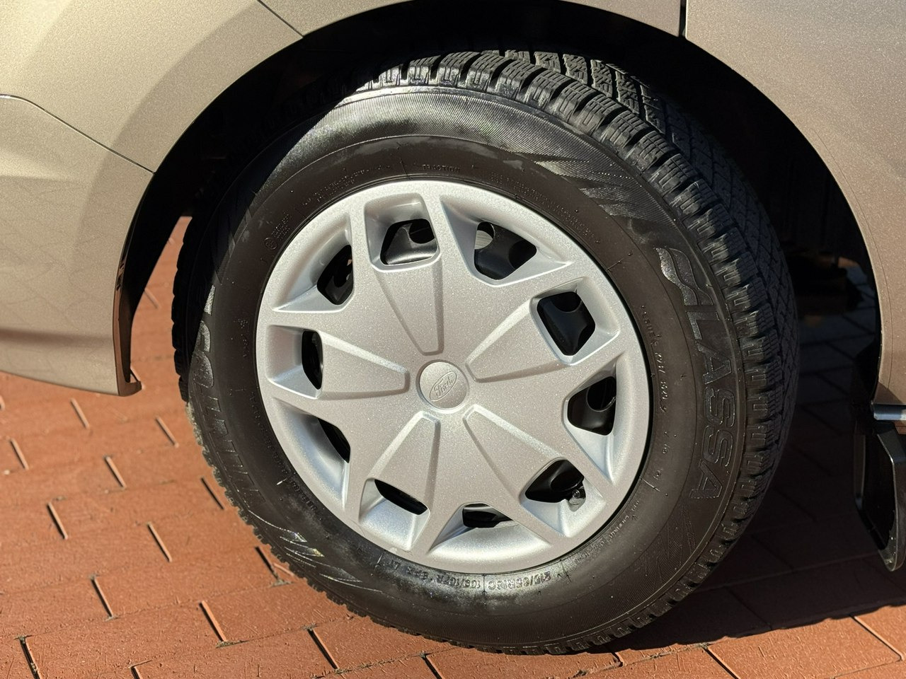 Επιβατικό βαν Ford Transit Custom: φωτογραφία 8