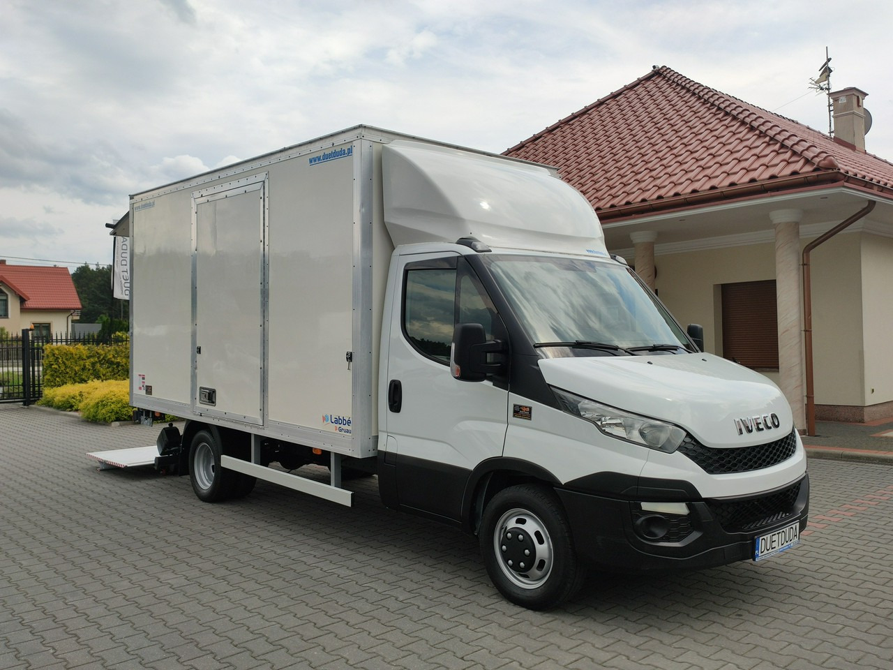 Iveco Daily 35C15 - Επαγγελματικό αυτοκίνητο κόφα: φωτογραφία 3 Iveco Daily 35C15 - Επαγγελματικό αυτοκίνητο κόφα: φωτογραφία 3