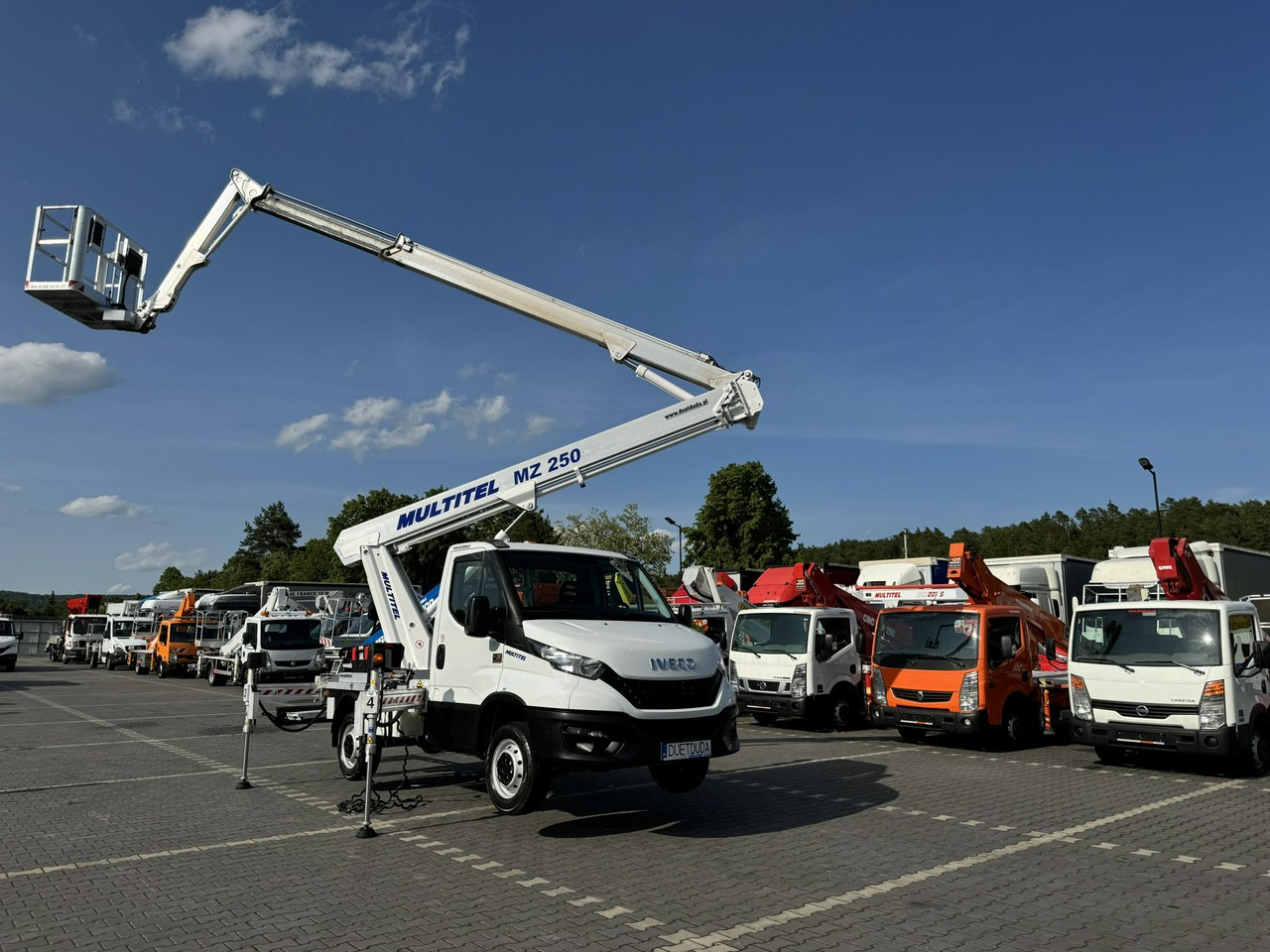 Iveco Daily 35S14 - Φορτηγό με εναέρια πλατφόρμα: φωτογραφία 3 Iveco Daily 35S14 - Φορτηγό με εναέρια πλατφόρμα: φωτογραφία 3
