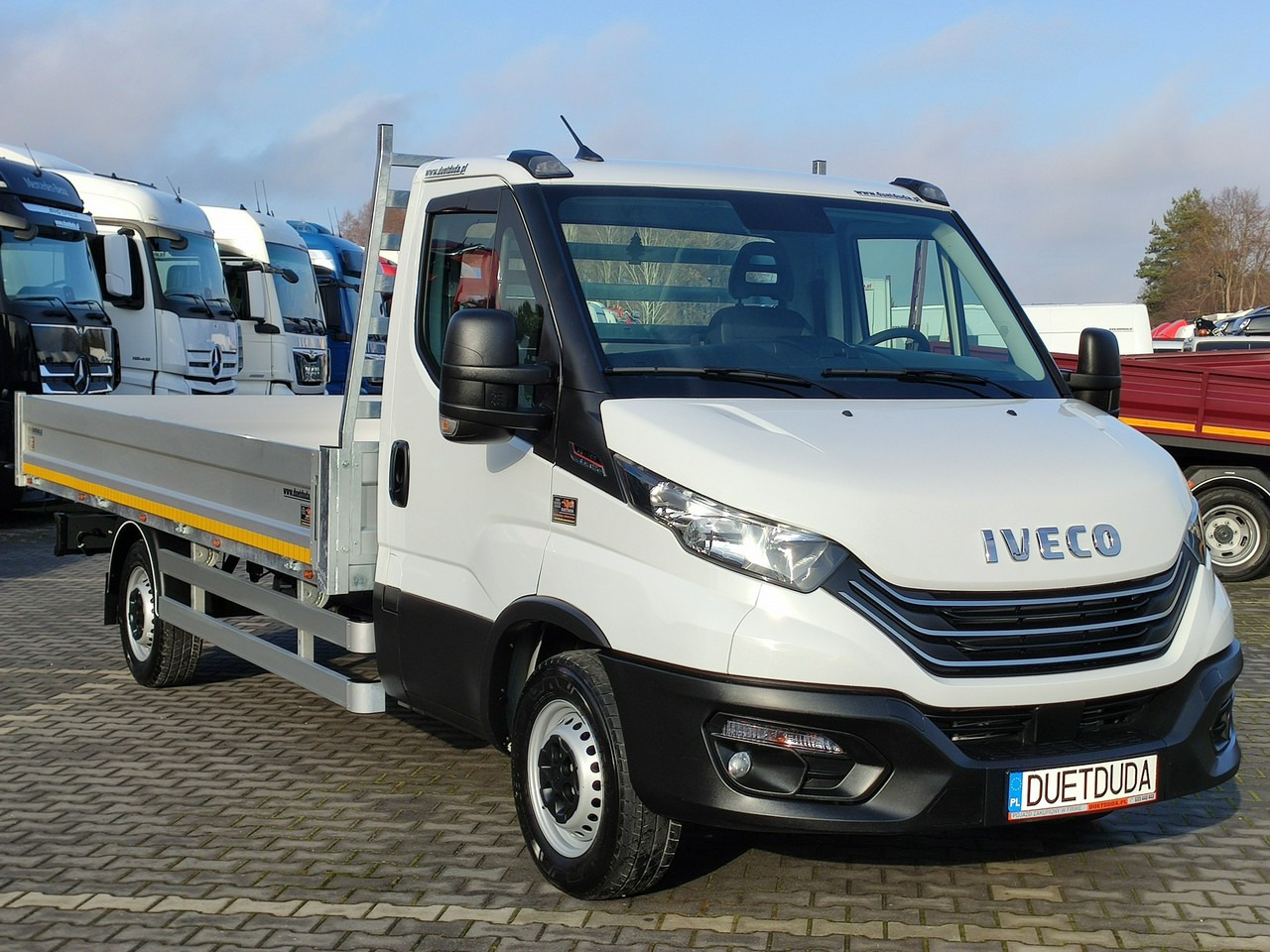 Iveco Daily 35S16 V - Μικρό φορτηγό με καρότσα: φωτογραφία 4 Iveco Daily 35S16 V - Μικρό φορτηγό με καρότσα: φωτογραφία 4