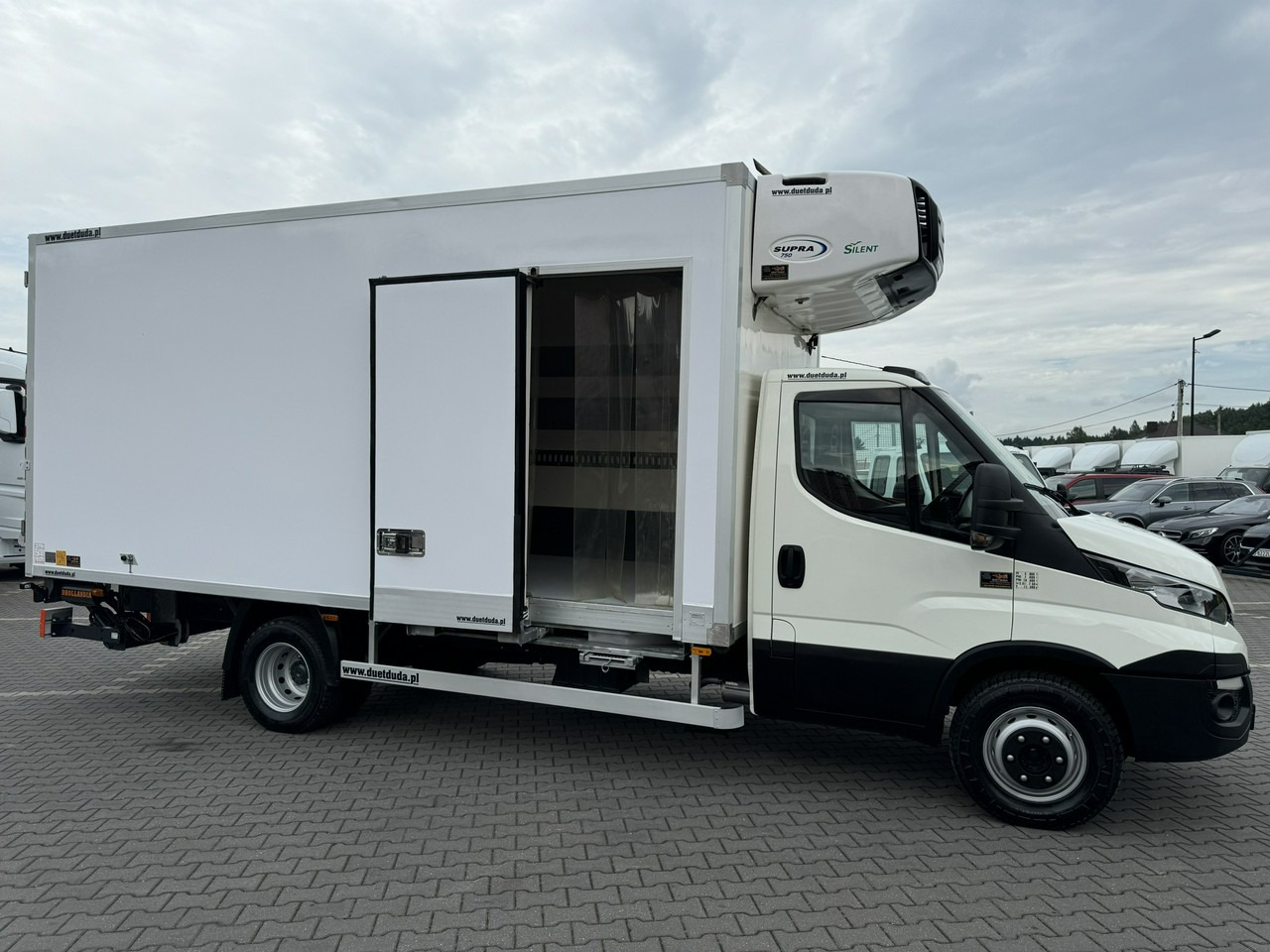 Iveco Daily 70C18 V H - Επαγγελματικό αυτοκίνητο ψυγείο: φωτογραφία 5 Iveco Daily 70C18 V H - Επαγγελματικό αυτοκίνητο ψυγείο: φωτογραφία 5