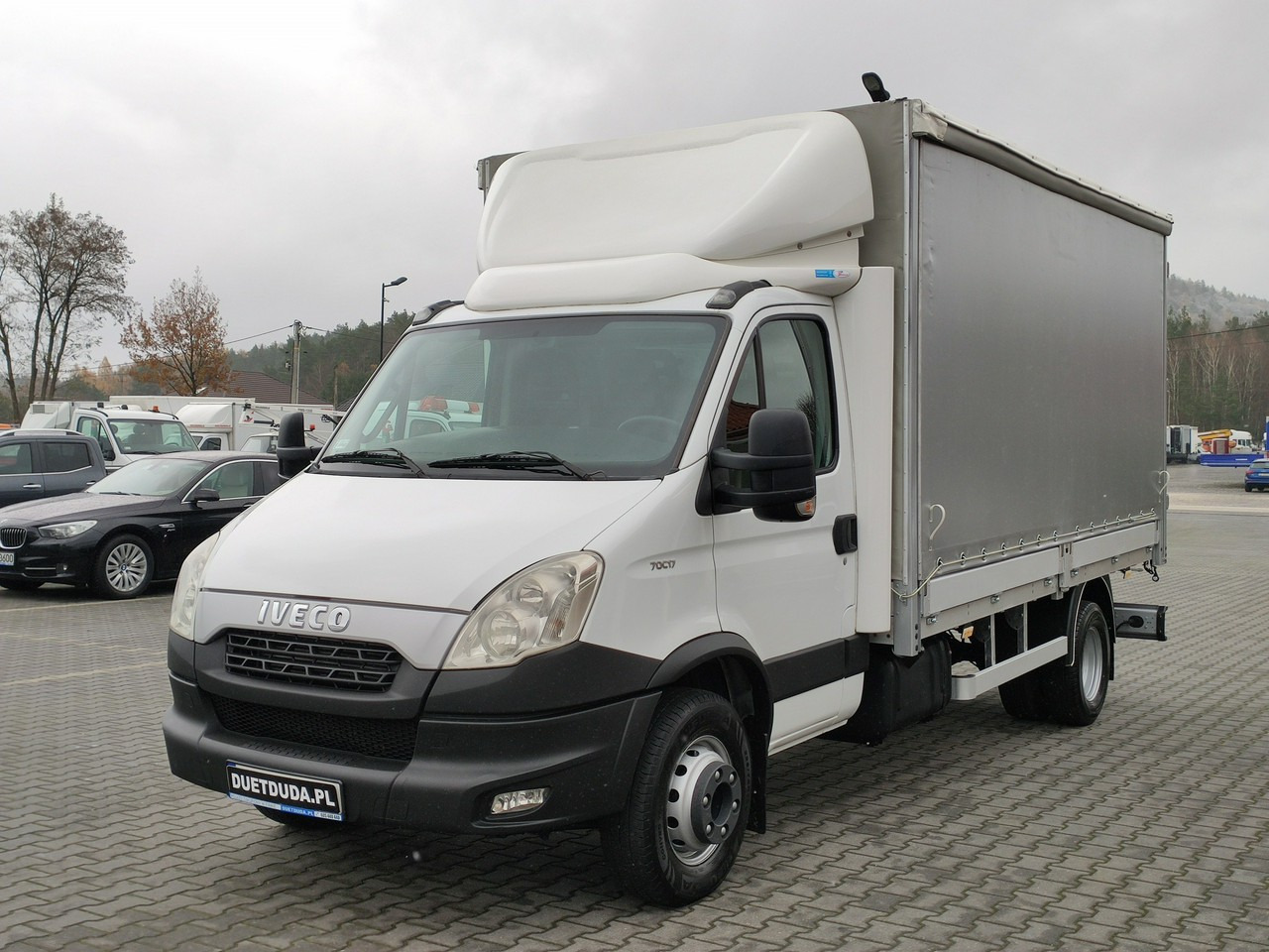 Iveco Daily 70C18 V H - Επαγγελματικό αυτοκίνητο με μουσαμά: φωτογραφία 4 Iveco Daily 70C18 V H - Επαγγελματικό αυτοκίνητο με μουσαμά: φωτογραφία 4