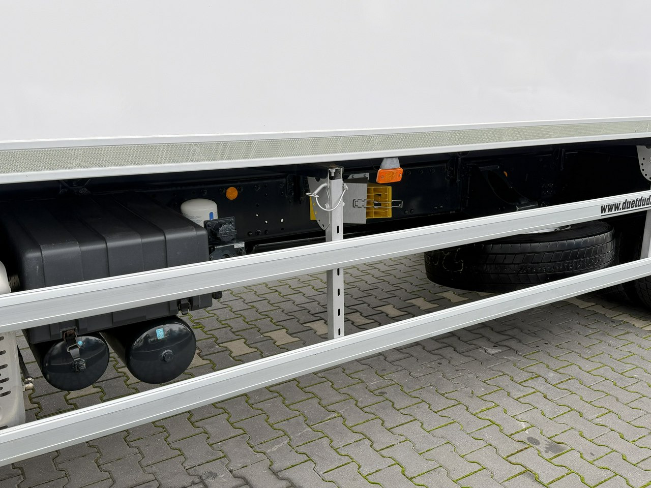 Iveco STRALIS 260S40 E6 Chłodnia Mroźnia Agregat THERMO KING T-1000R - Φορτηγό ψυγείο: φωτογραφία 5 Iveco STRALIS 260S40 E6 Chłodnia Mroźnia Agregat THERMO KING T-1000R - Φορτηγό ψυγείο: φωτογραφία 5