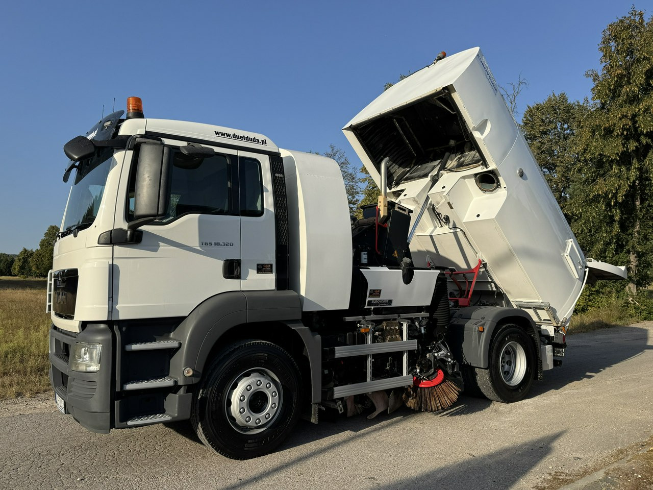 MAN TGS 18.320 E5 BUCHER OPTIFANT 8000 Zamiatarka Uliczna Euro 6 - Σάρωθρο δρόμων: φωτογραφία 2 MAN TGS 18.320 E5 BUCHER OPTIFANT 8000 Zamiatarka Uliczna Euro 6 - Σάρωθρο δρόμων: φωτογραφία 2