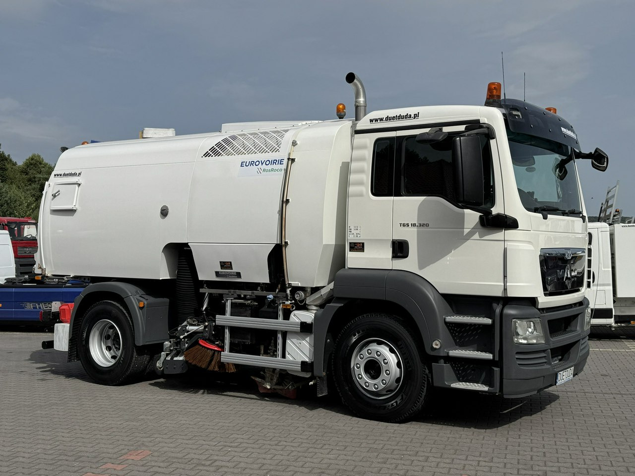 MAN TGS 18.320 E5 BUCHER OPTIFANT 8000 Zamiatarka Uliczna Euro 6 - Σάρωθρο δρόμων: φωτογραφία 3 MAN TGS 18.320 E5 BUCHER OPTIFANT 8000 Zamiatarka Uliczna Euro 6 - Σάρωθρο δρόμων: φωτογραφία 3