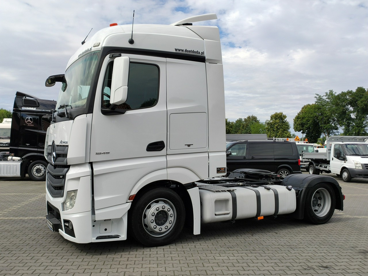 Mercedes ACTROS 1845 Euro 6 Low Deck Mega !!! - Τράκτορας: φωτογραφία 5 Mercedes ACTROS 1845 Euro 6 Low Deck Mega !!! - Τράκτορας: φωτογραφία 5