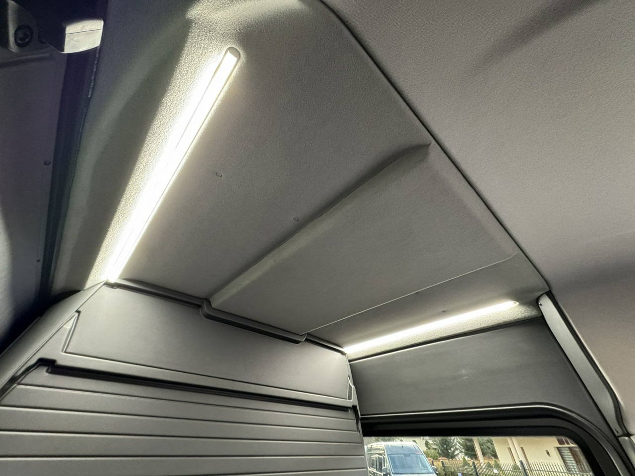 Βαν Mercedes Sprinter: φωτογραφία 47