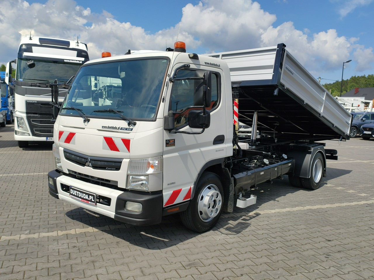 Mitsubishi Canter Fuso 9C18 3.0/180KM Automat, HDS FASSI F30 Wywrotka 3-str - Φορτηγό ανατρεπόμενο, Φορτηγό με γερανό: φωτογραφία 3 Mitsubishi Canter Fuso 9C18 3.0/180KM Automat, HDS FASSI F30 Wywrotka 3-str - Φορτηγό ανατρεπόμενο, Φορτηγό με γερανό: φωτογραφία 3