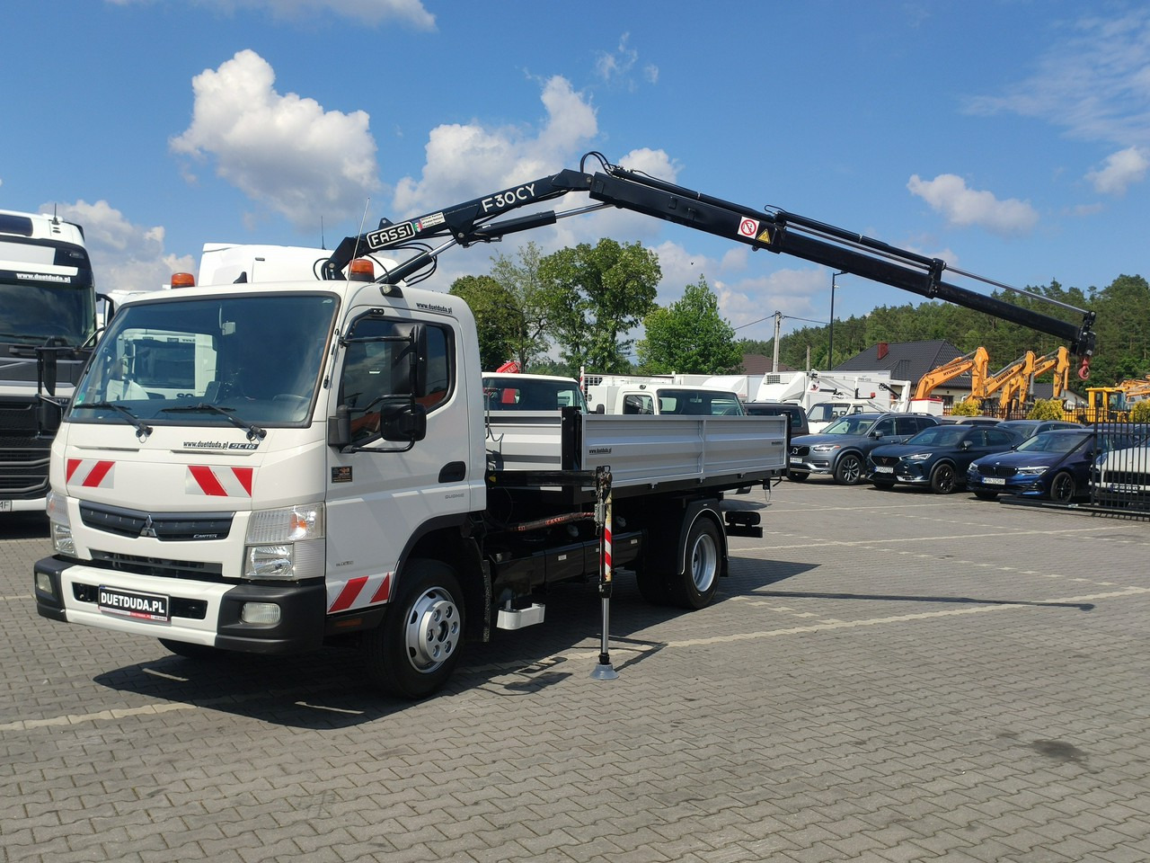 Mitsubishi Canter Fuso 9C18 3.0/180KM Automat, HDS FASSI F30 Wywrotka 3-str - Φορτηγό ανατρεπόμενο, Φορτηγό με γερανό: φωτογραφία 1 Mitsubishi Canter Fuso 9C18 3.0/180KM Automat, HDS FASSI F30 Wywrotka 3-str - Φορτηγό ανατρεπόμενο, Φορτηγό με γερανό: φωτογραφία 1