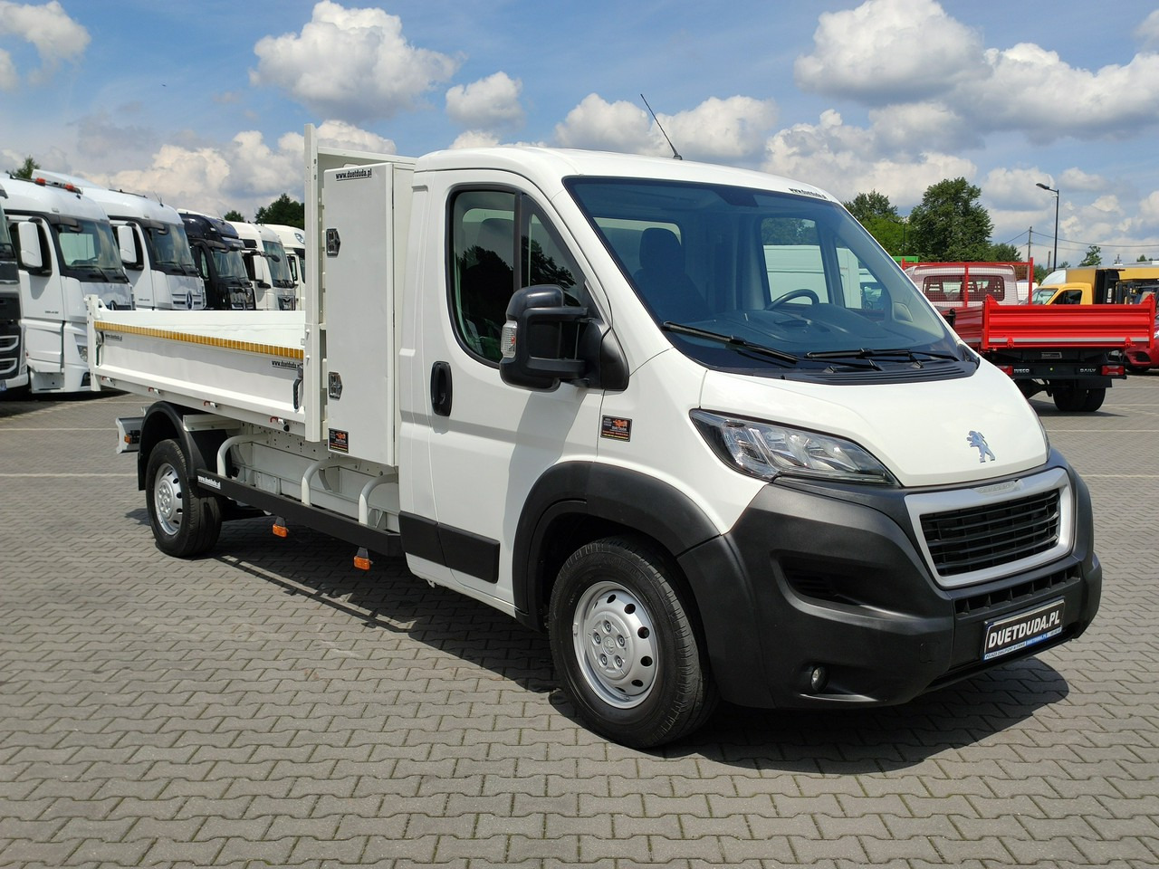 Peugeot Boxer - Όχημα με ανατρεπομενη καροτσα: φωτογραφία 4 Peugeot Boxer - Όχημα με ανατρεπομενη καροτσα: φωτογραφία 4