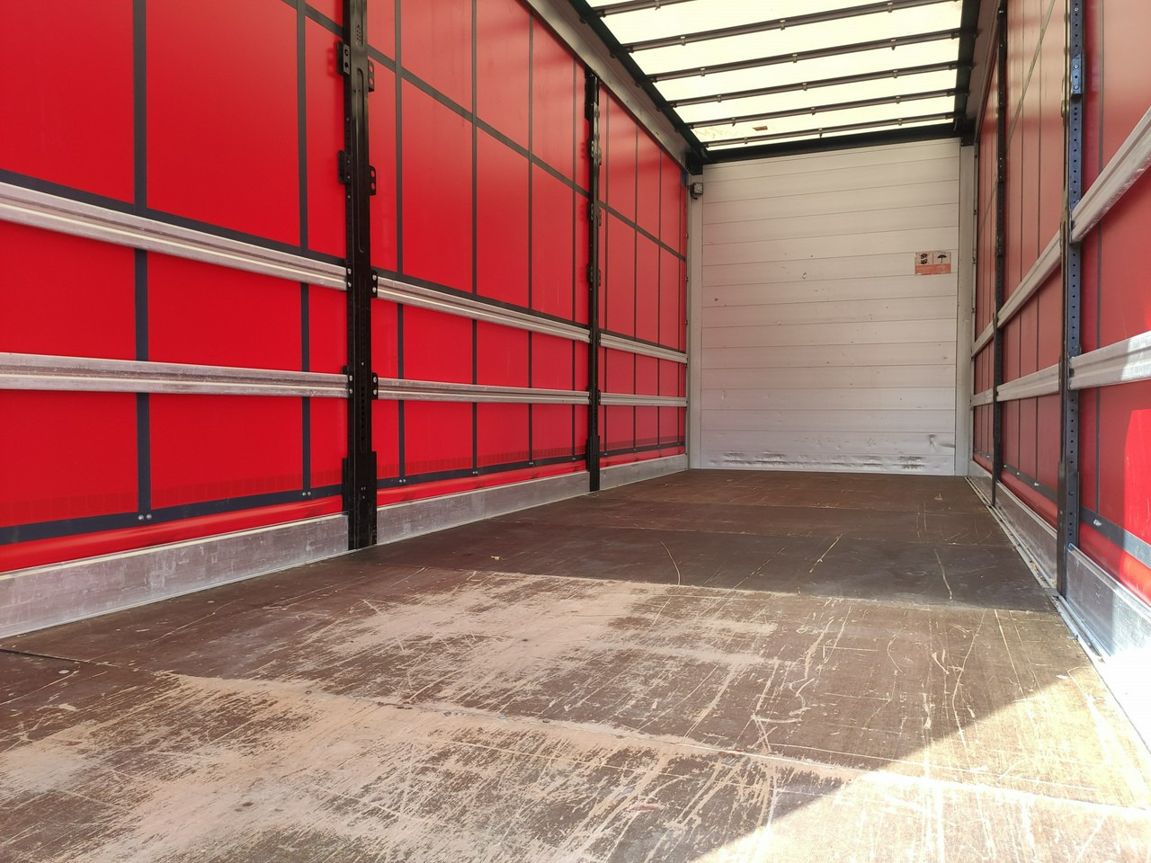 Μίσθωση Renault D12.240 E6 Firana Tył Drzwi Dach Zsuwany Długa 830cm Renault D12.240 E6 Firana Tył Drzwi Dach Zsuwany Długa 830cm: φωτογραφία 19 Μίσθωση Renault D12.240 E6 Firana Tył Drzwi Dach Zsuwany Długa 830cm Renault D12.240 E6 Firana Tył Drzwi Dach Zsuwany Długa 830cm: φωτογραφία 19