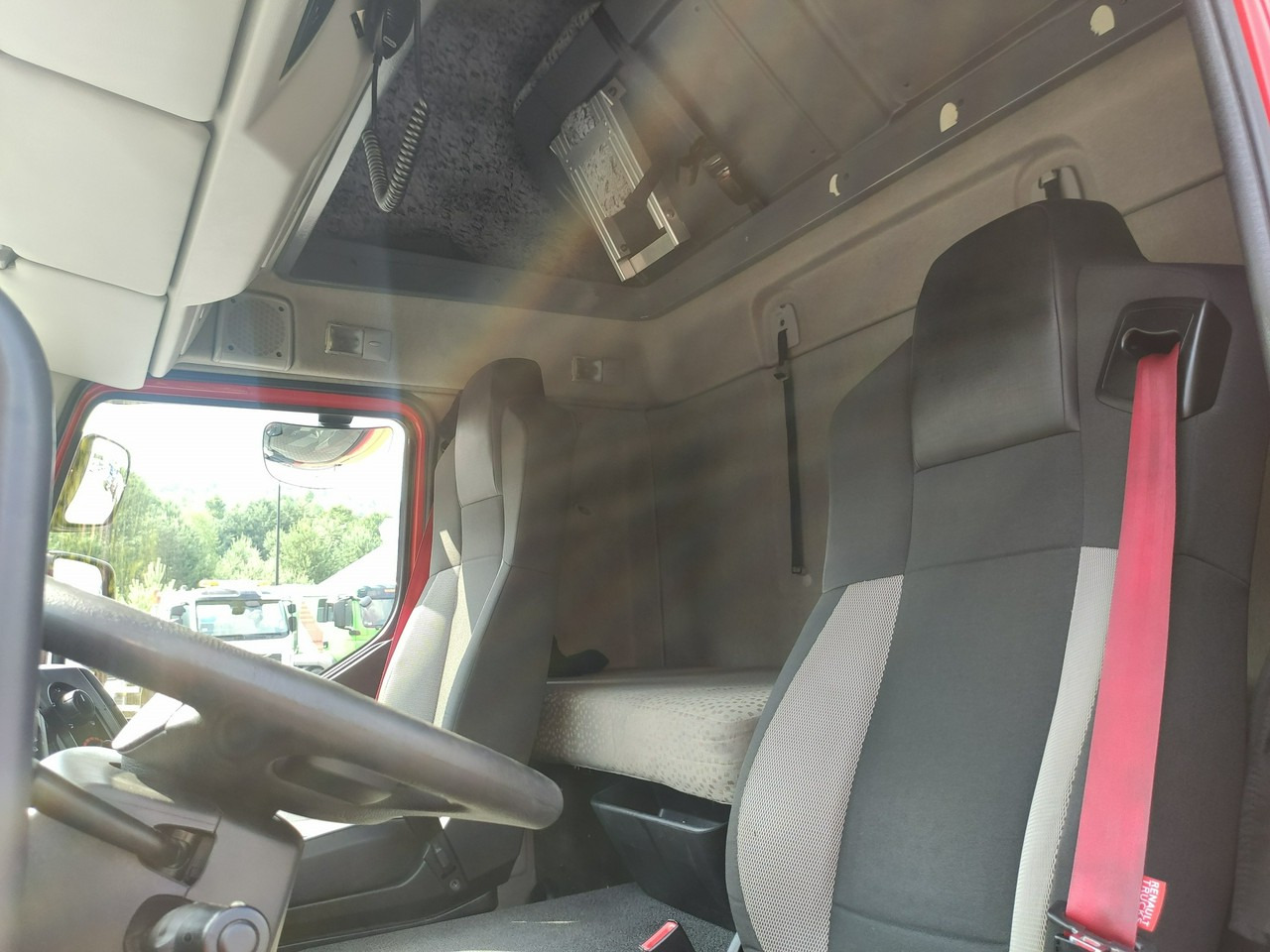 Μίσθωση Renault D12.240 E6 Firana Tył Drzwi Dach Zsuwany Długa 830cm Renault D12.240 E6 Firana Tył Drzwi Dach Zsuwany Długa 830cm: φωτογραφία 21 Μίσθωση Renault D12.240 E6 Firana Tył Drzwi Dach Zsuwany Długa 830cm Renault D12.240 E6 Firana Tył Drzwi Dach Zsuwany Długa 830cm: φωτογραφία 21