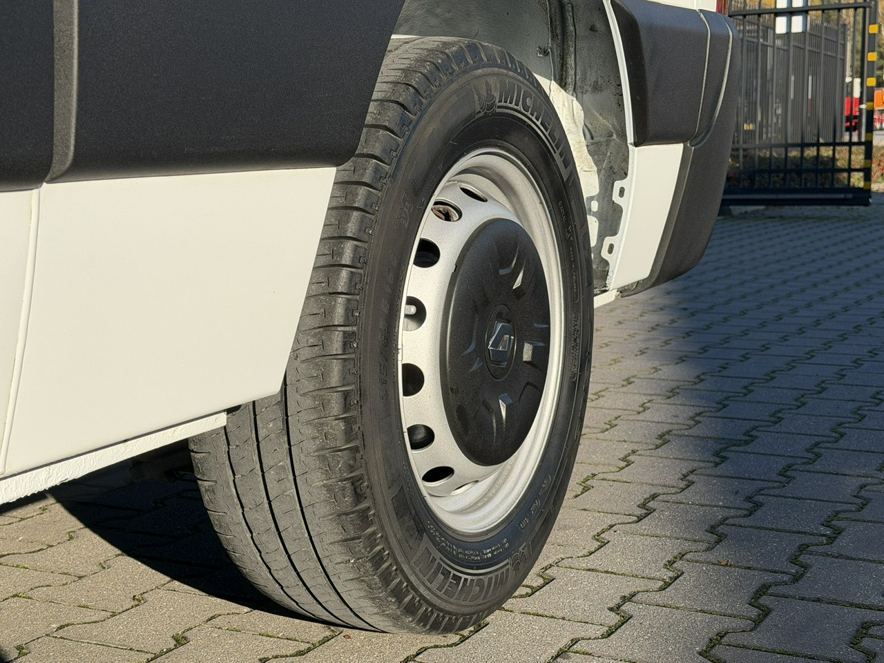 Renault Master - Βαν: φωτογραφία 4 Renault Master - Βαν: φωτογραφία 4