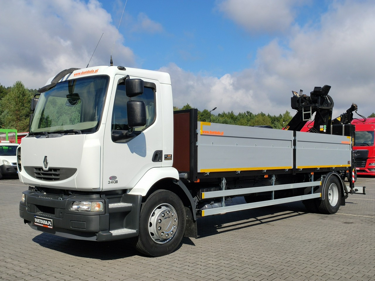 Renault Midlum 180.240DXI + HDS HYVA HB170E2 Udzwig 3.6Tony - Φορτηγό με ανοιχτή καρότσα, Φορτηγό με γερανό: φωτογραφία 2 Renault Midlum 180.240DXI + HDS HYVA HB170E2 Udzwig 3.6Tony - Φορτηγό με ανοιχτή καρότσα, Φορτηγό με γερανό: φωτογραφία 2