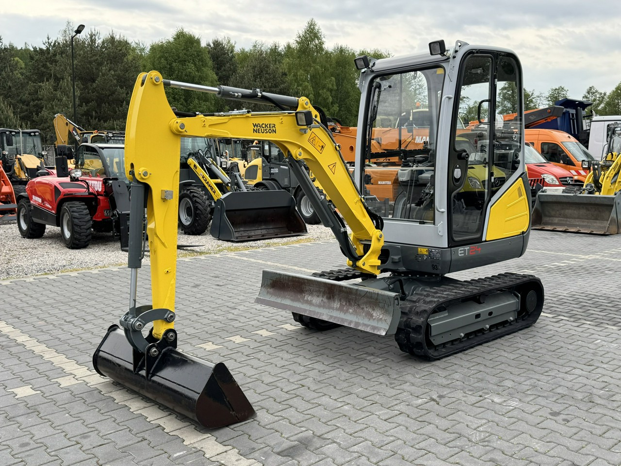 Wacker Neuson ET 24 Mało Używana Przepracowane tylko 800mth - Μίνι εκσκαφέας: φωτογραφία 5 Wacker Neuson ET 24 Mało Używana Przepracowane tylko 800mth - Μίνι εκσκαφέας: φωτογραφία 5