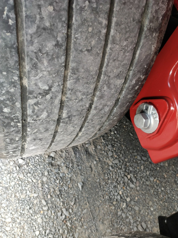 Επικαθήμενο κουρτίνα Wielton Standart Osie Saf Oś Podnoszona Super Stan: φωτογραφία 20 Επικαθήμενο κουρτίνα Wielton Standart Osie Saf Oś Podnoszona Super Stan: φωτογραφία 20