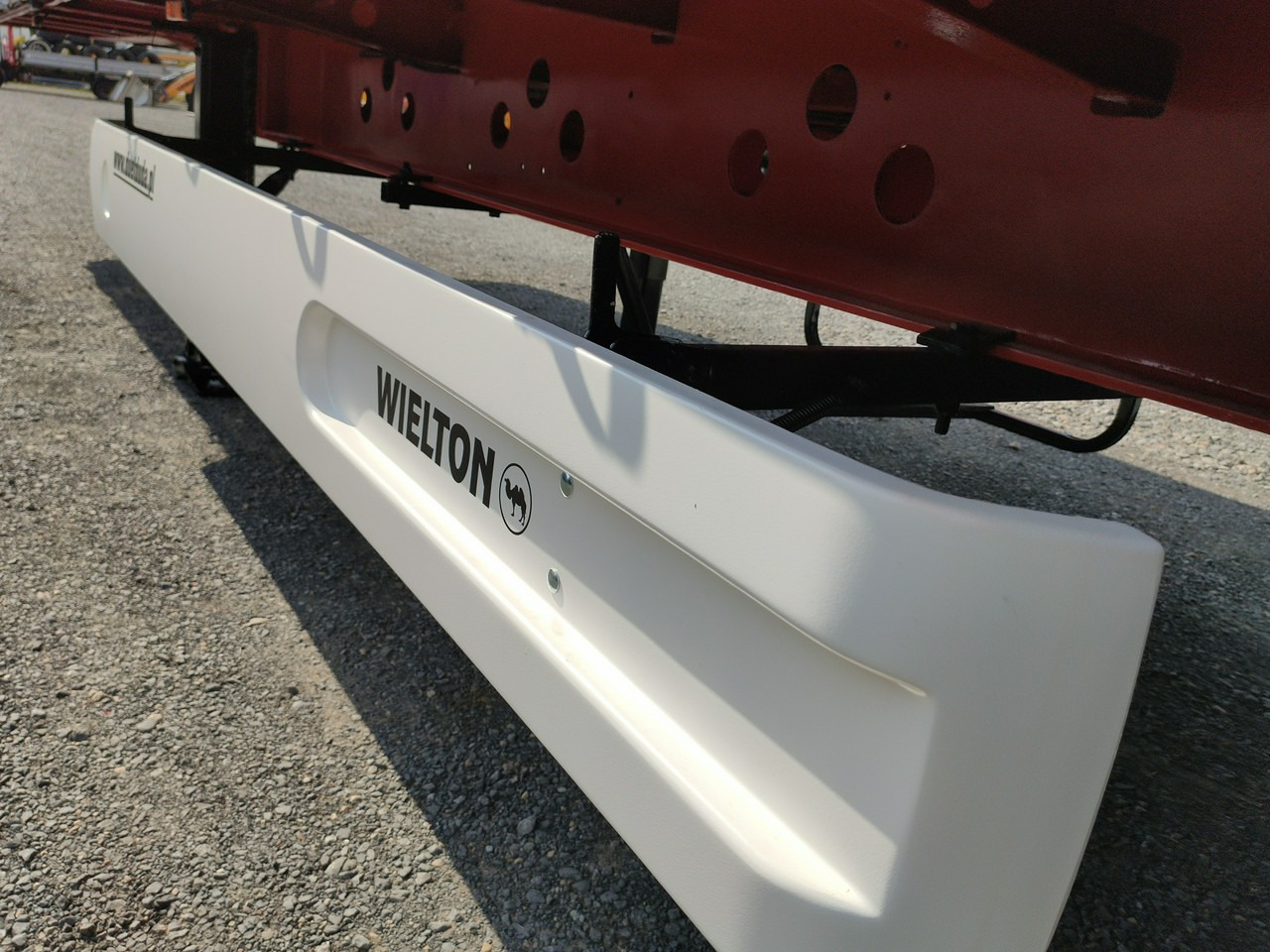 Επικαθήμενο κουρτίνα Wielton Standart Osie Saf Oś Podnoszona Super Stan: φωτογραφία 15 Επικαθήμενο κουρτίνα Wielton Standart Osie Saf Oś Podnoszona Super Stan: φωτογραφία 15