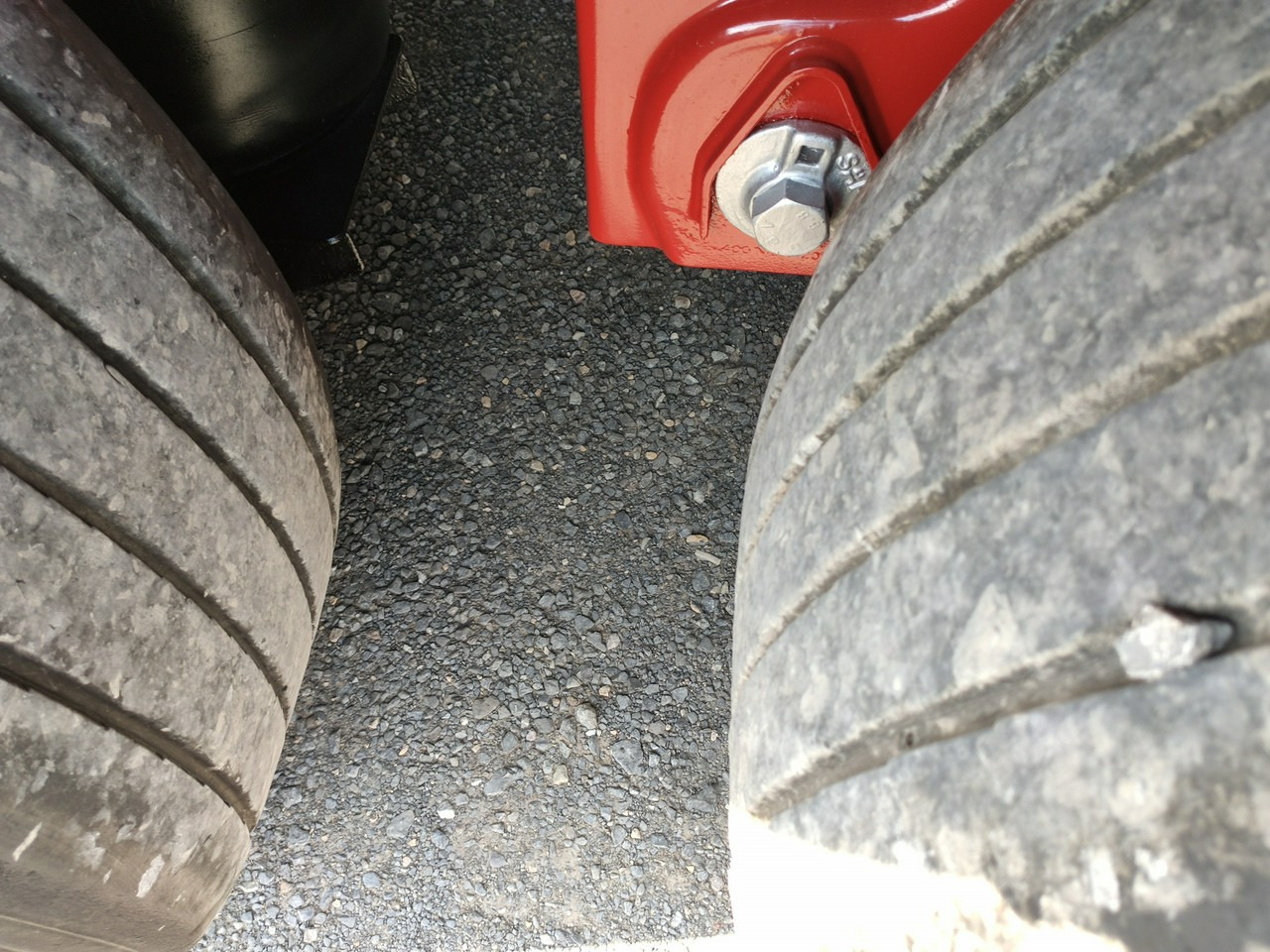 Επικαθήμενο κουρτίνα Wielton Standart Osie Saf Oś Podnoszona Super Stan: φωτογραφία 24 Επικαθήμενο κουρτίνα Wielton Standart Osie Saf Oś Podnoszona Super Stan: φωτογραφία 24